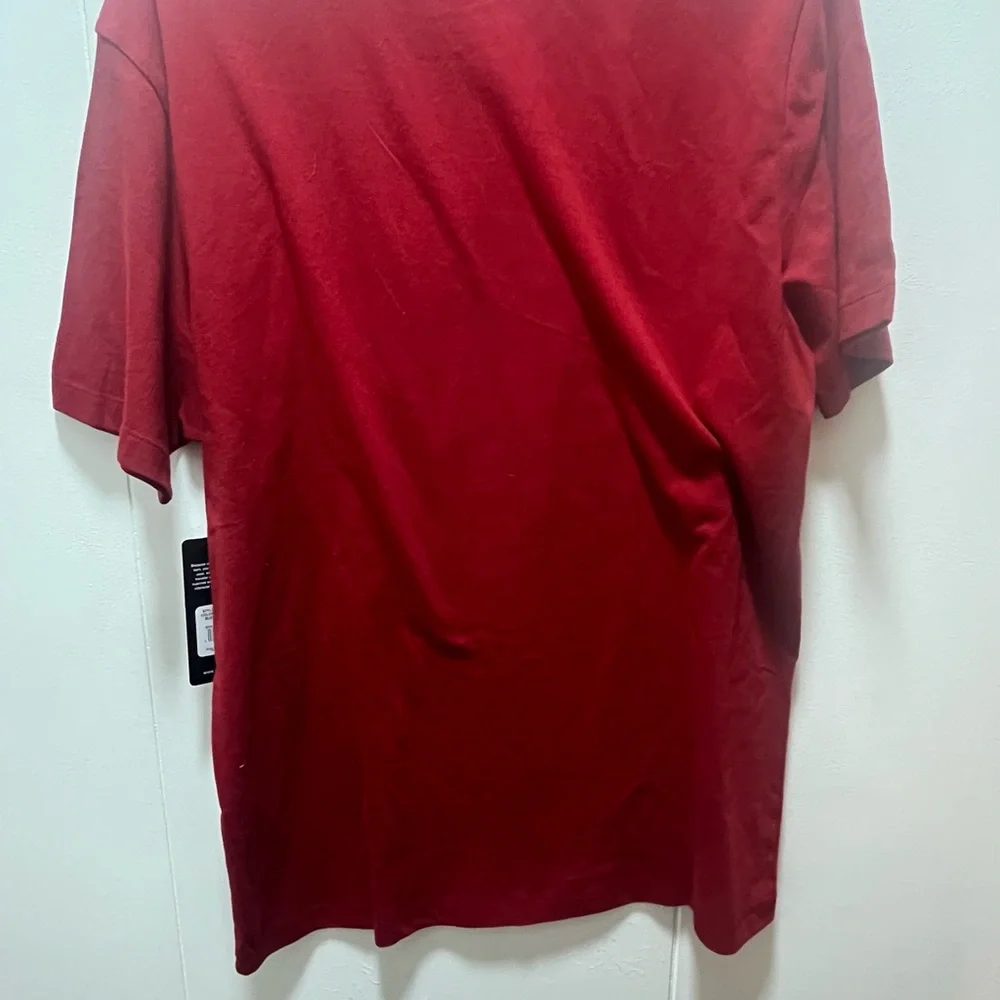True Religion Men's‎ Graphic T Shirt Men's Size Medium Short Sleeve Red NEW